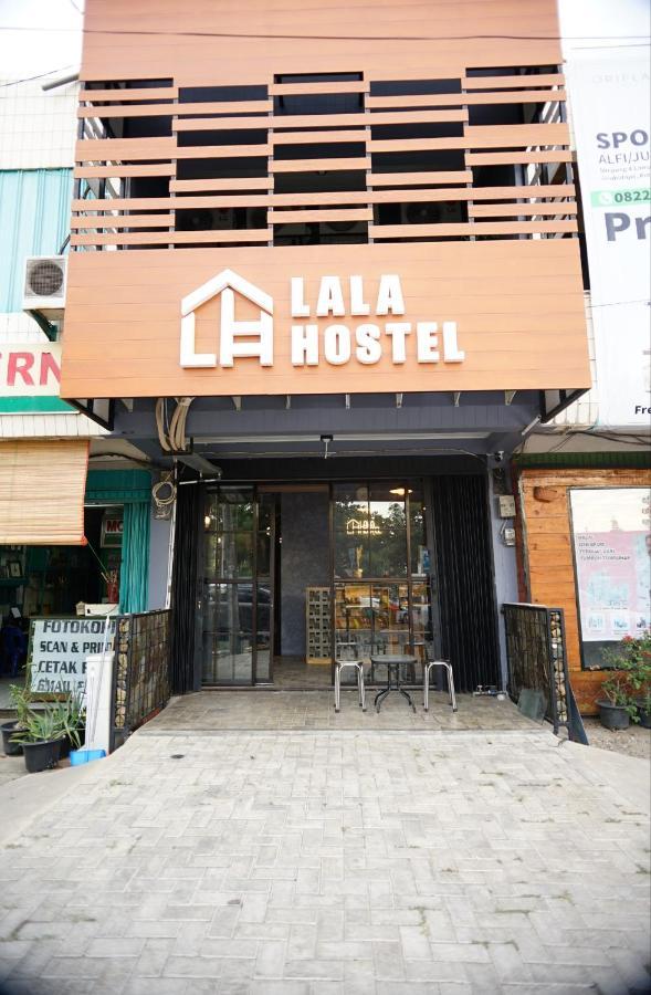 Lala Hostel Banda Aceh Kültér fotó